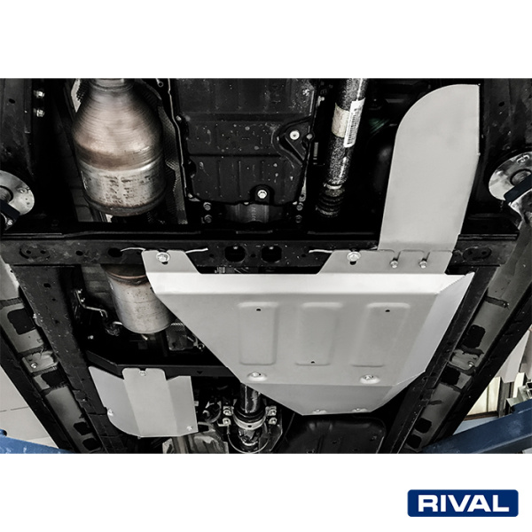 Transfer Case Protection Plate Toyota Hilux 2015-2020; 2018-2020; 2021-; 2,4 l. / diesel; 2,8 l. / diesel