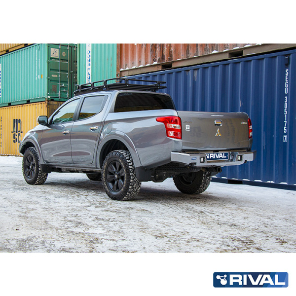 RIVAL Stoßstange mit LED-Leuchten für Mitsubishi L200 2015-2019; 